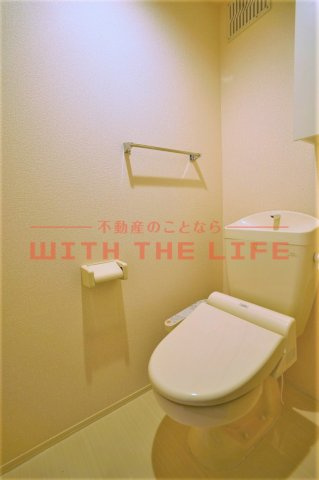 エントラール【キャッシュバック対象物件】のトイレ|コンパクトで使いやすいトイレです