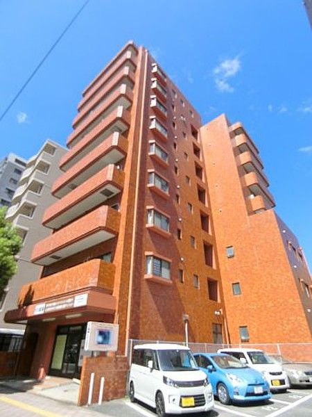 西新中央マンションの外観