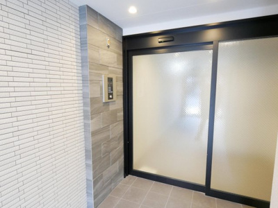 【エントランス】 | フラッティ葛野七条 | オートロックあり