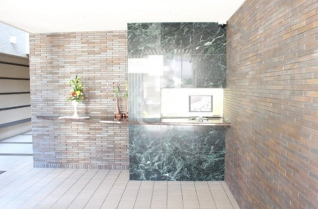 アネックス六兵衛三番館のエントランス|アネックス六兵衛三番館　エントランス