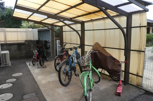 倉敷市藤戸町天城のアパートのその他共用部分|自転車置き場
