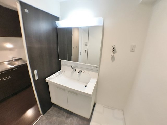 ARPEGGIO三宮の洗面所