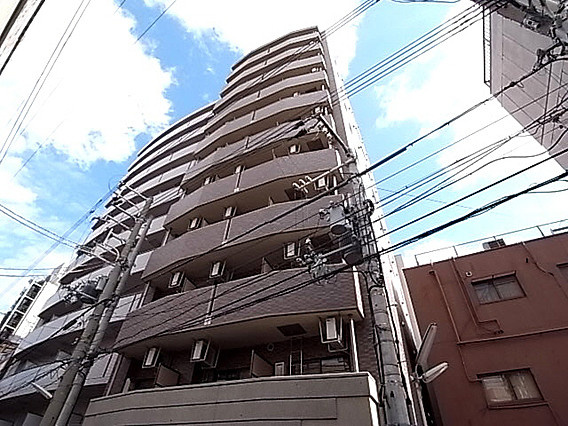 エステムコート神戸元町通の外観