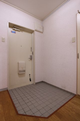 エミネンス有瀬の玄関