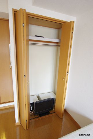 エテルノヨシダ　仲介手数料無料の収納