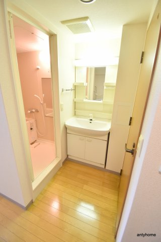 ユニコート　仲介手数料無料の洗面所