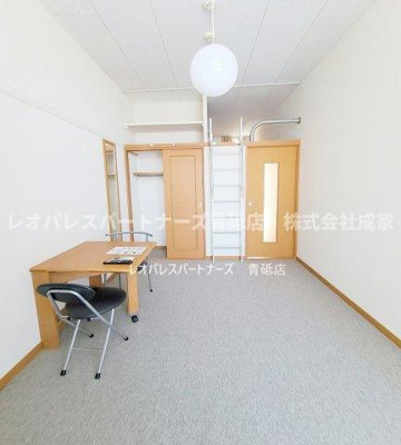 【居間・リビング】 | エスタ | 参考写真：類似タイプ