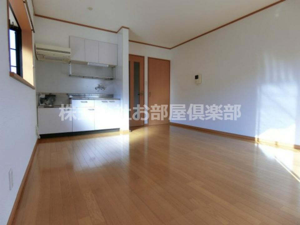 クローバー岡の居間・リビング|使いやすい居間です