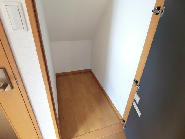 クローバー岡の収納|小物を収納するのに便利です