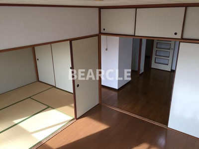 【設備】 | 茶屋前コーポ | 明るい和室です