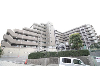 【外観】 | 全面タイル張りによる重厚感溢れる外観です♪大規模修繕履歴のある、とてもキレイな外観ですよ♪