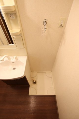 【設備】 | シャルマン桂 | 室内洗濯機置場