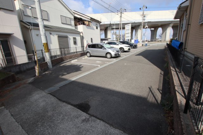 【駐車場】 | シャルマン桂