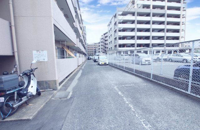 シティライフ井尻の駐車場