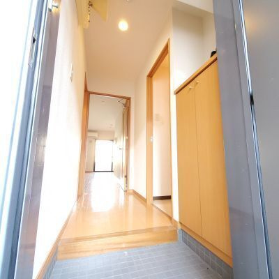 熊本市中央区九品寺１丁目の賃貸マンションの玄関