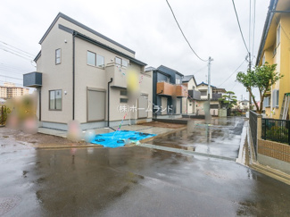 【前面道路含む現地写真】