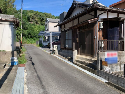【前面道路含む現地写真】 | 大津市衣川3丁目6-9　中古戸建