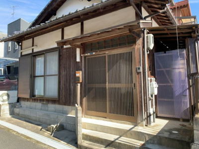 【エントランス】 | 大津市衣川3丁目6-9　中古戸建