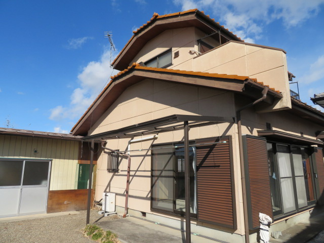 藤岡市藤岡　中古一戸建て⑦の外観|日当たり良好外観です。