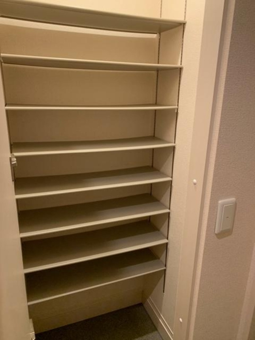 オリーヴァ東櫛原A棟の収納|ちょっとした収納スペースも充実しています