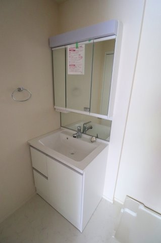 プランドール元町の洗面所