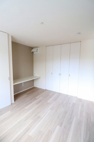 プランドール元町の寝室