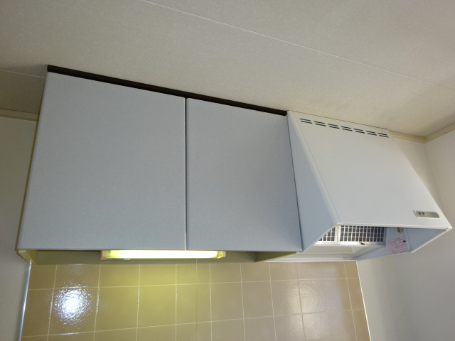 コーポアリメントのキッチン|キッチン上収納