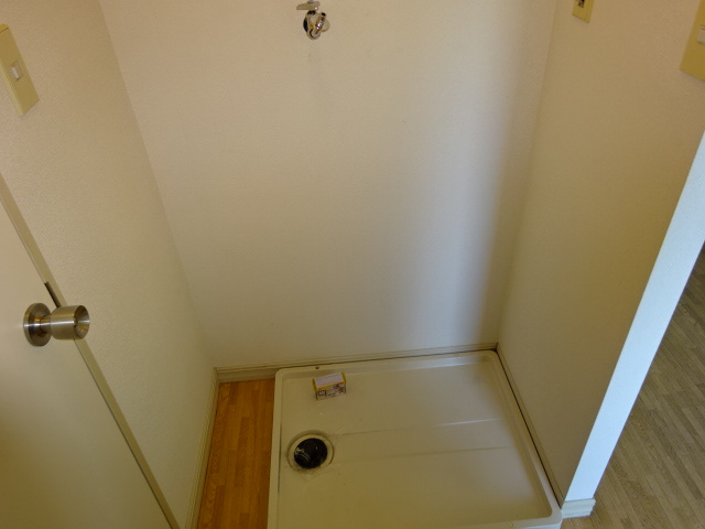 コーポアリメントのその他|洗濯機置き場