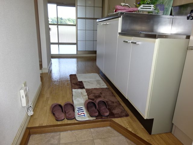 コーポアリメントの玄関