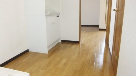 サンイング西船の居間・リビング|洋室7.4帖！