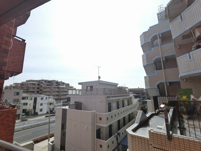 【展望】 | ライオンズマンション鷺沼第３ | ２階部分からの眺望です。