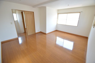 【洋室】 | 峰コートハウスＢ