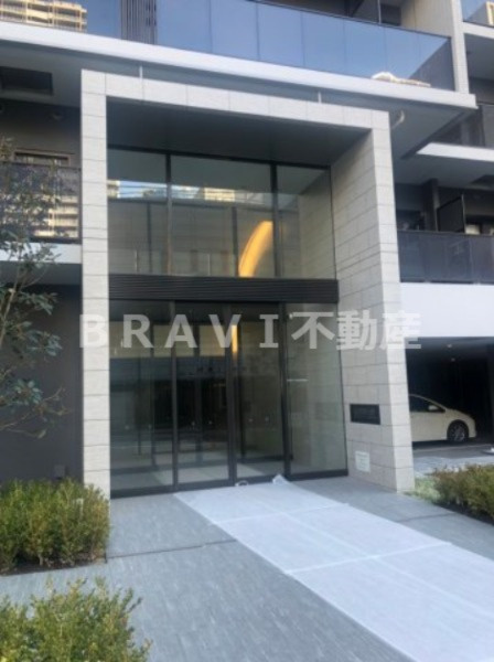ルネフラッツ谷町四丁目　BRAVI不動産のエントランス|【ルネフラッツ谷町四丁目】