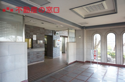 【エントランス】 | ドルミハイツ垂水B棟
