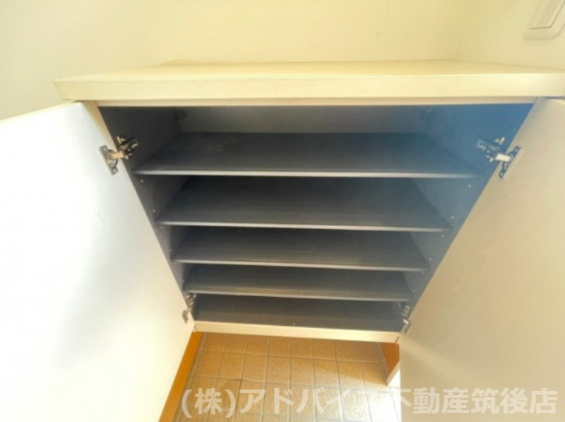 八女郡広川町大字一條のアパートの収納