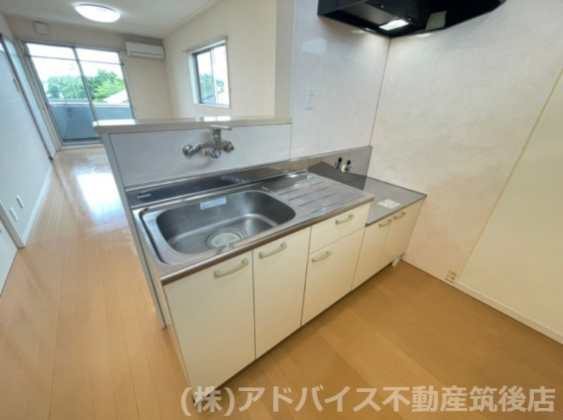八女郡広川町大字一條のアパートのキッチン