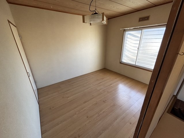 コーポあすなろの洋室