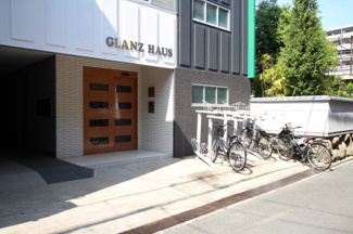 【エントランス】 | GLANZ HAUS
