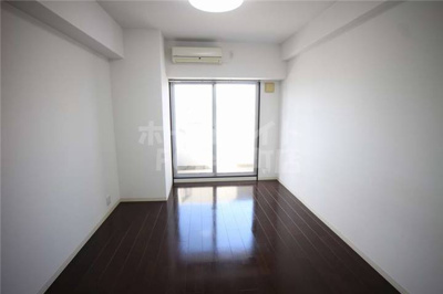 【居間・リビング】 | プロスペース弁天 | リビングです