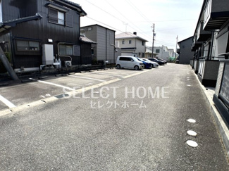 【駐車場】 | 駐車場があるので、車を買う予定の方も安心です