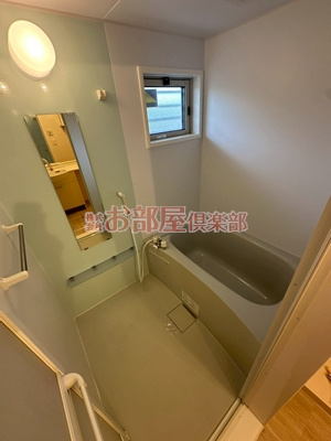 ディア・ラソの洗面所|ゆったりとスペースのある洗面所