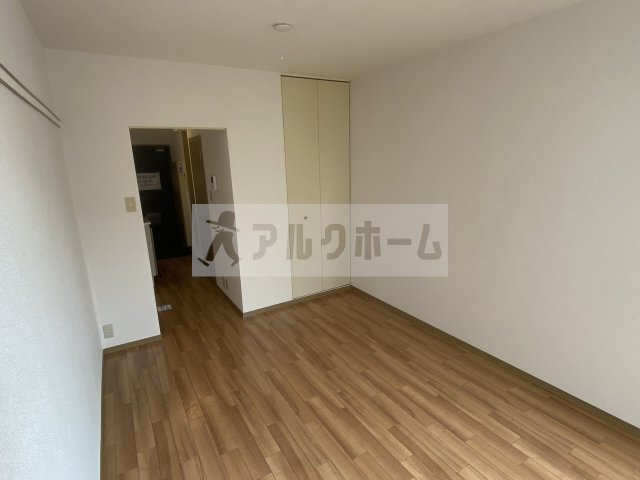 KA　ULUMI（カウルミ）の居間・リビング