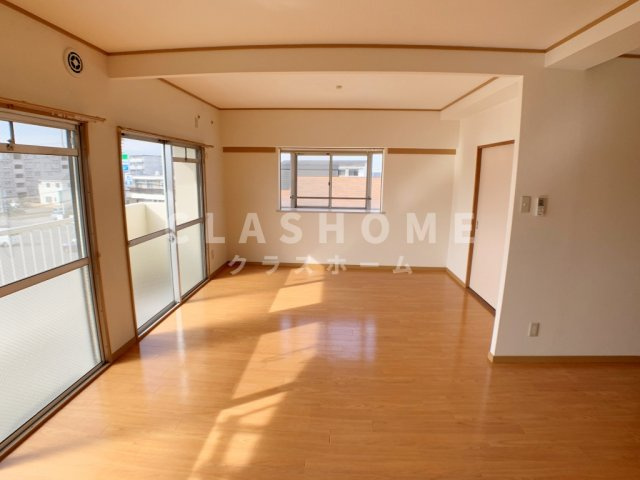 パークサイドNON・NOの居間・リビング|ゆったりとした居間です
洗面化粧台
同物件の別部屋になります。