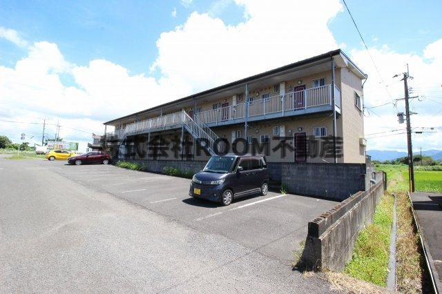 ソレイユ郡元の駐車場|駐車場です