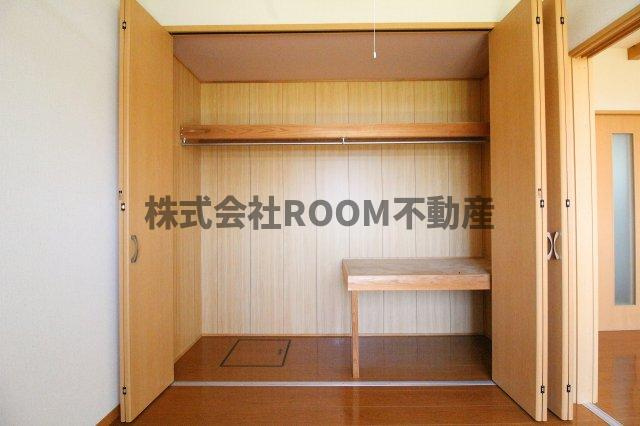 ソレイユ郡元の収納|大きなものも収納できそうです