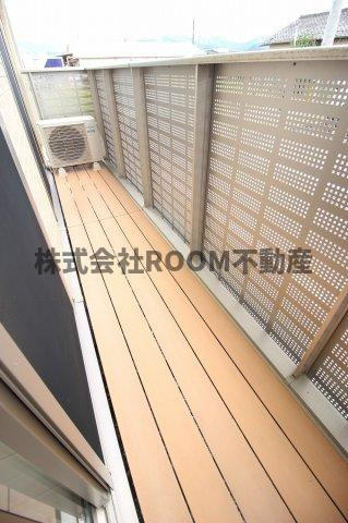 セジュールヨネザワのバルコニー|陽当たり良好なバルコニーです