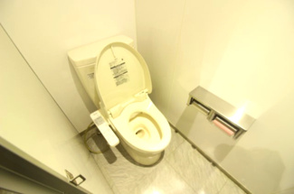 【トイレ】 | (仮)取手駅前　貸店舗・事務所 | 2F