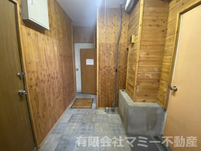  | 中部店舗事務所Y