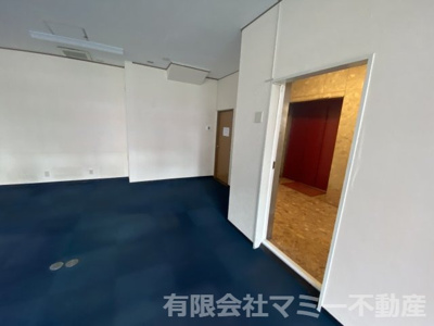 【内装】 | 中部店舗事務所Y