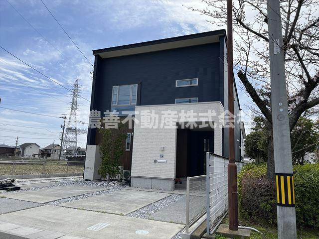 ５８２９６　岐阜市柳津町南塚中古戸建ての外観